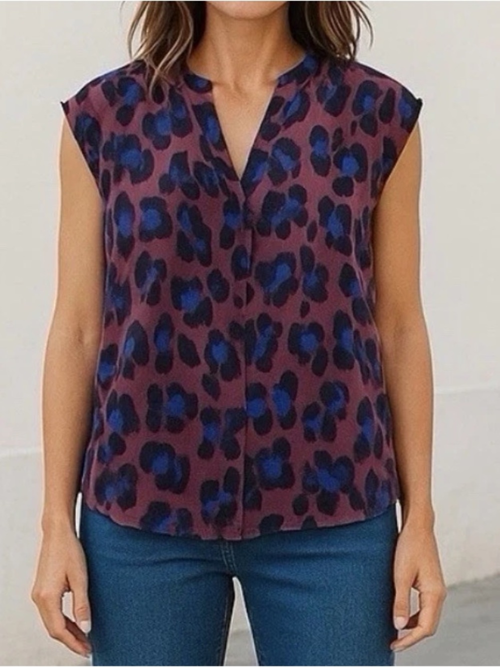 J CREW 100% silk Women’s Plum Leopard Print Cap Sleeve Blouse size 2/small